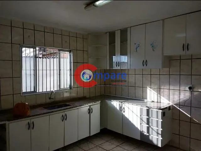 Sobrado com 125m² 3 quartos e 2 banheiros, à venda, no bairro Jardim Presidente Dutra em Guarulhos