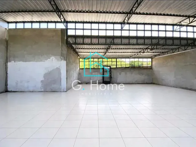 Sobrado com 448m², à venda, no bairro Progresso em Londrina