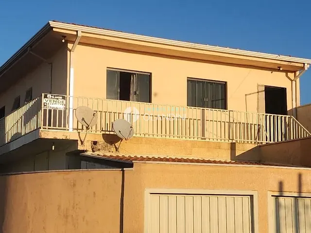 Sobrado com 184m² 6 quartos e 3 banheiros, à venda, no bairro Florindo Caetano em Artur Nogueira