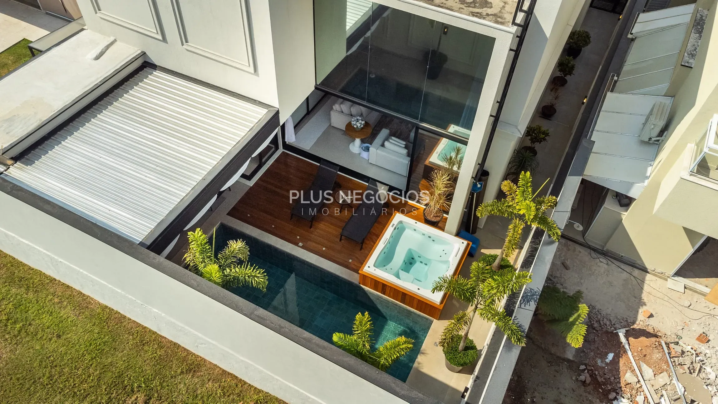 Casa, 4 quartos, 330 m² - Foto 43