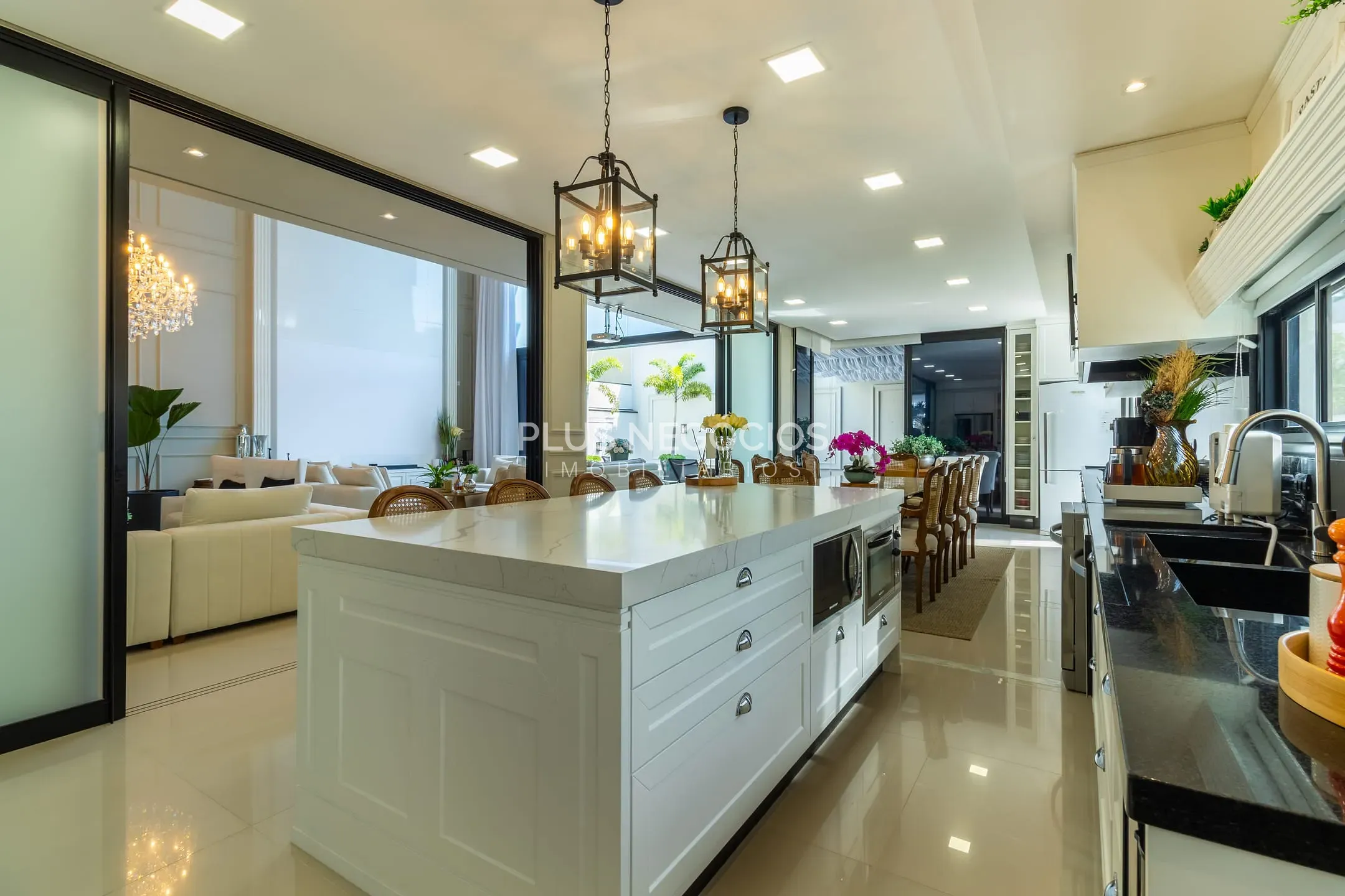 Casa, 4 quartos, 330 m² - Foto 17