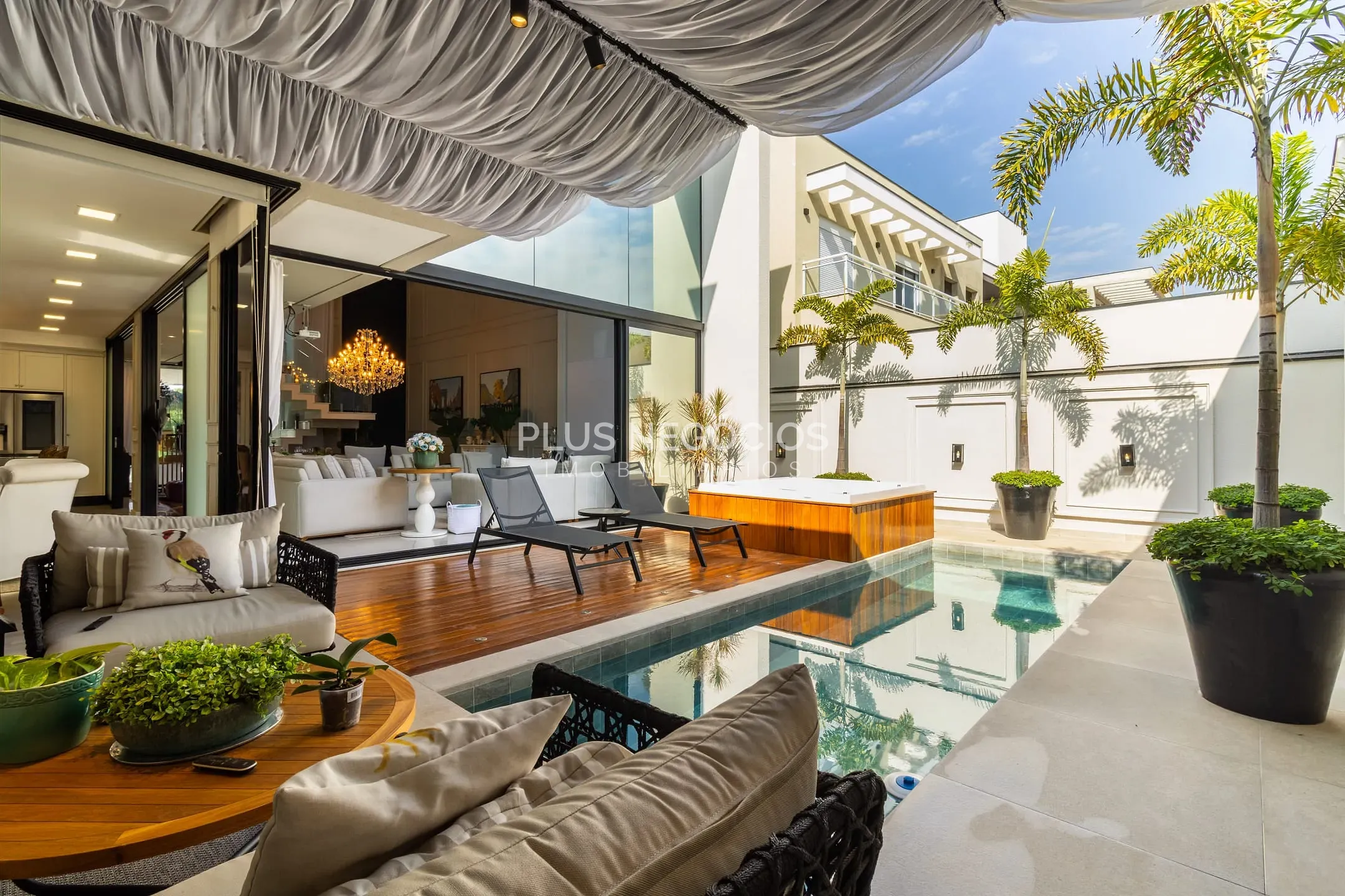 Casa, 4 quartos, 330 m² - Foto 34