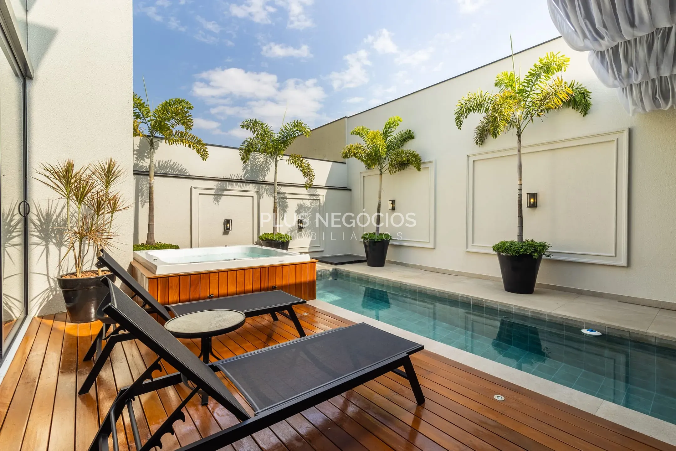 Casa, 4 quartos, 330 m² - Foto 36