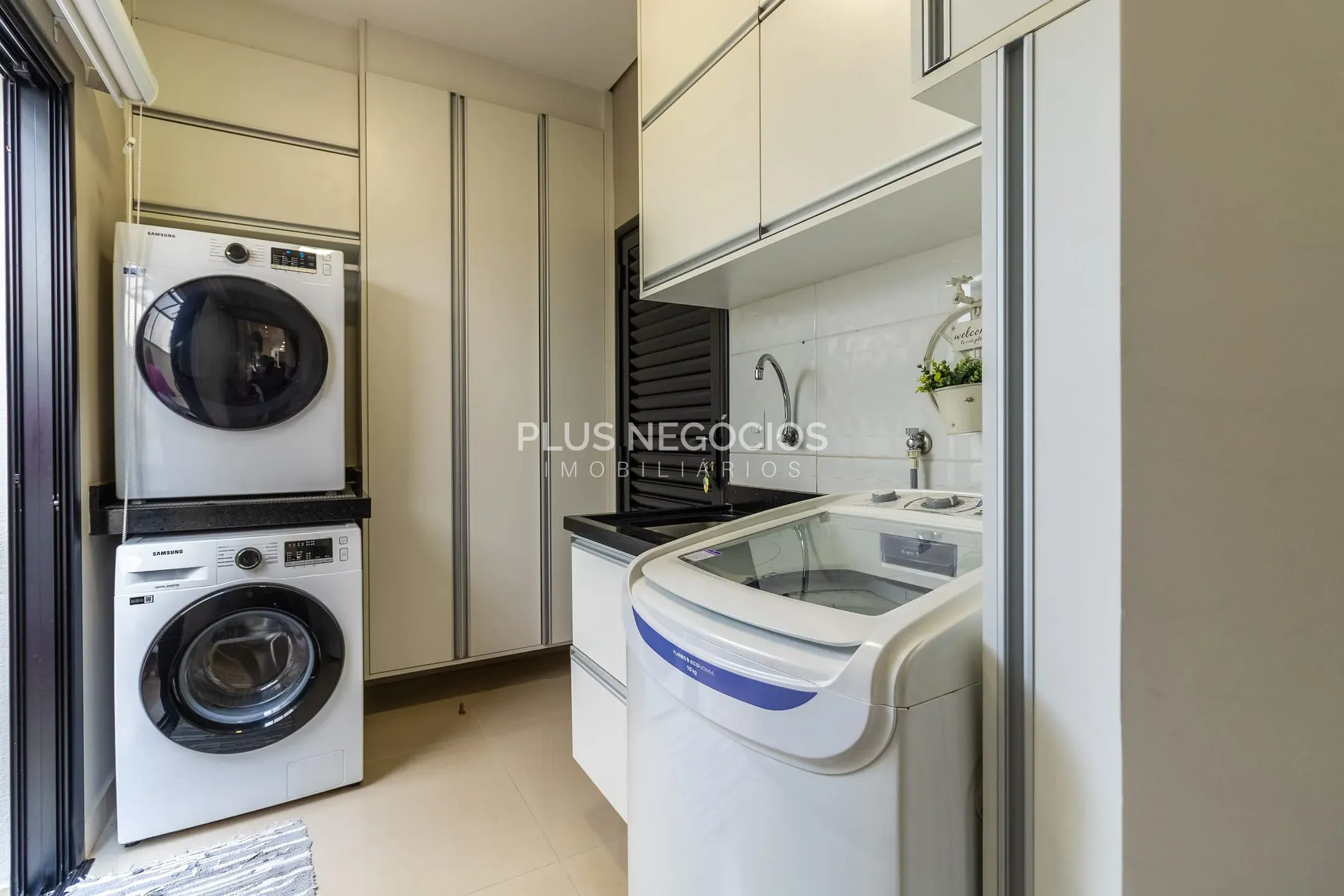 Casa, 4 quartos, 330 m² - Foto 38