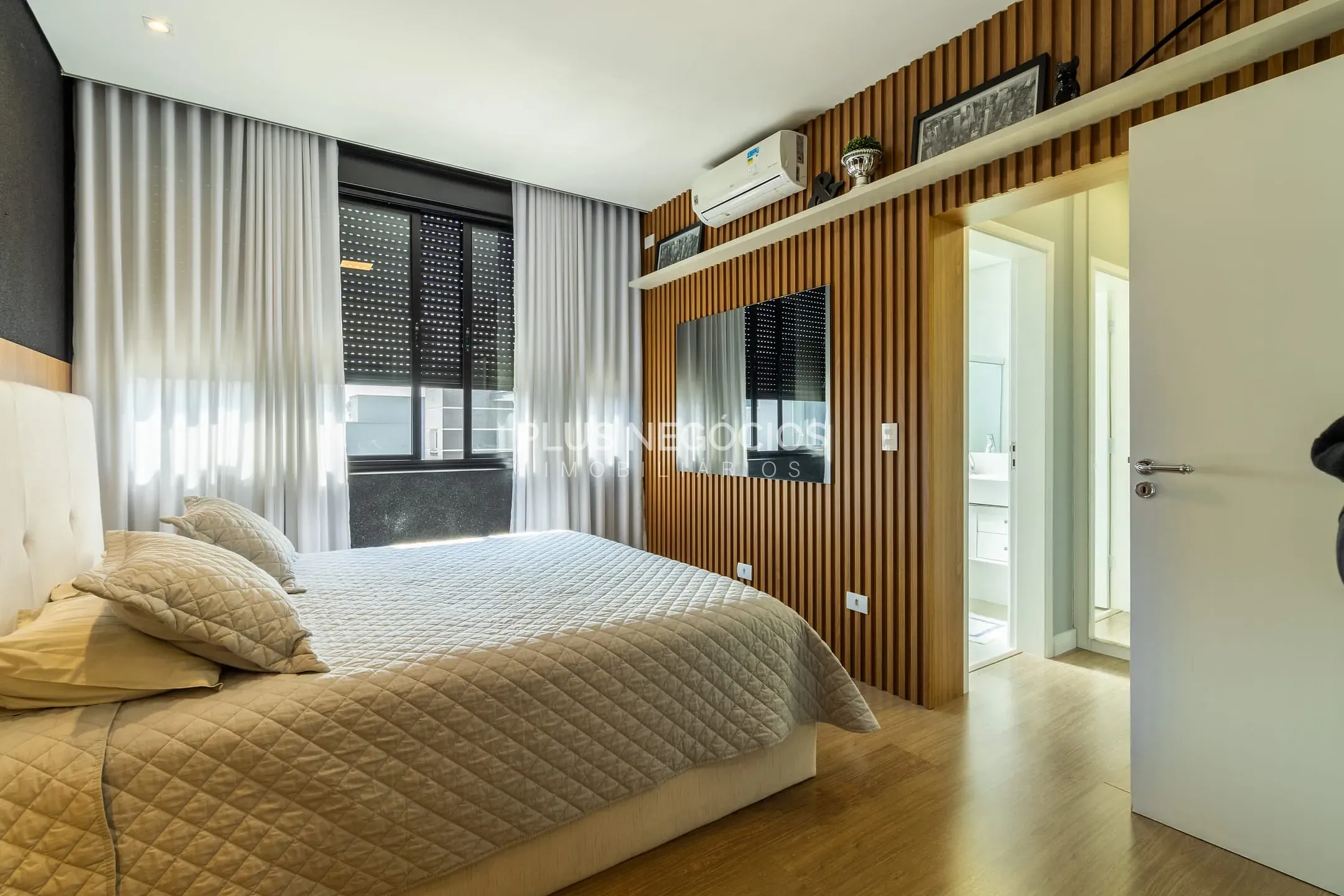 Casa, 4 quartos, 330 m² - Foto 28