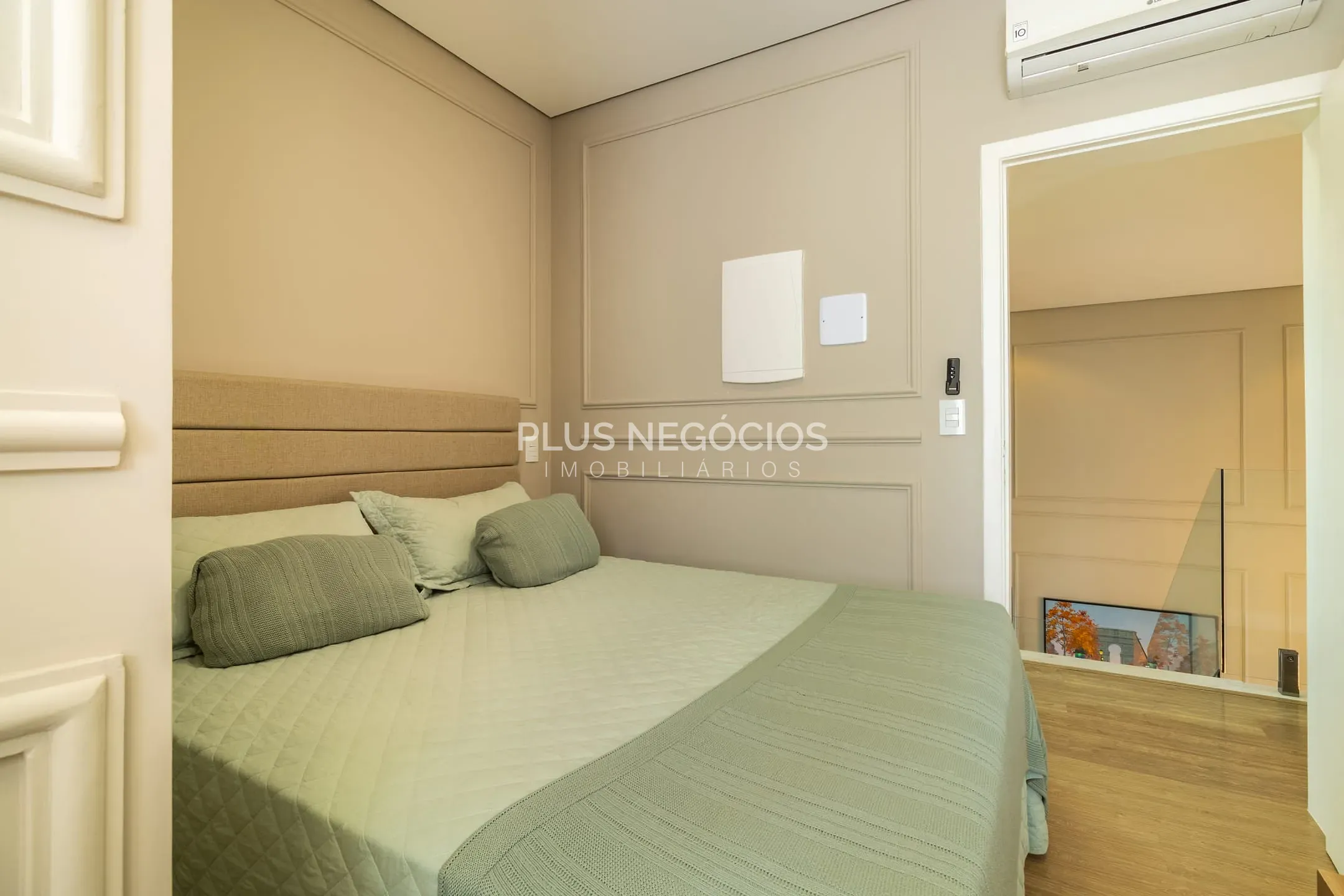 Casa, 4 quartos, 330 m² - Foto 22