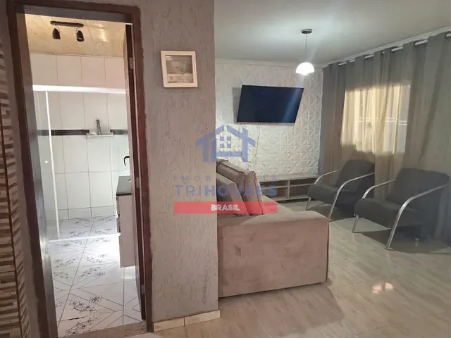 Sobrado com 200m² 2 quartos e 2 banheiros, à venda, no bairro Cidade Industrial em Curitiba