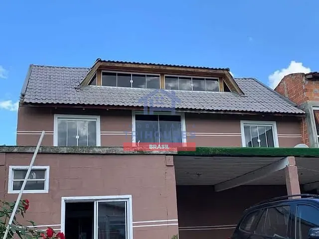 Sobrado com 200m² 2 quartos e 2 banheiros, à venda, no bairro Cidade Industrial em Curitiba