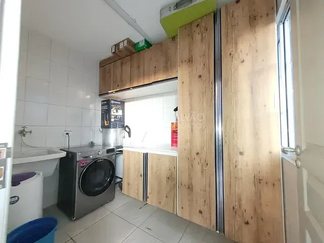 Sobrado com 137m² 4 quartos e 4 banheiros, à venda, no bairro Campo de Santana em Curitiba