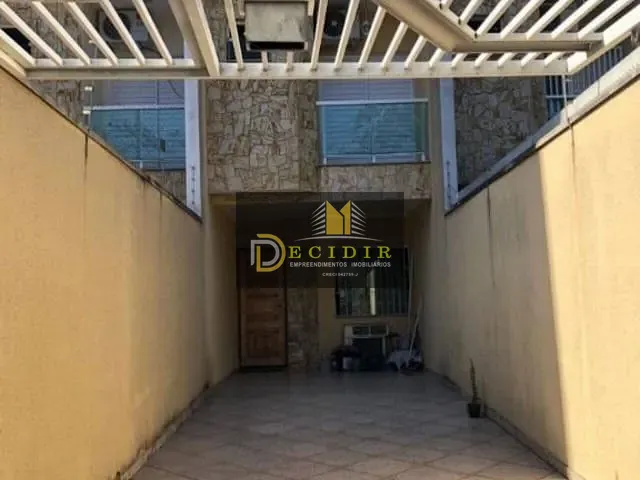 Sobrado 3 quartos e 2 banheiros, à venda, no bairro Vila Guilhermina em São Paulo