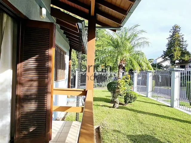Sobrado com 328m² 3 quartos e 3 banheiros, à venda, no bairro Hamburgo Velho em Novo Hamburgo