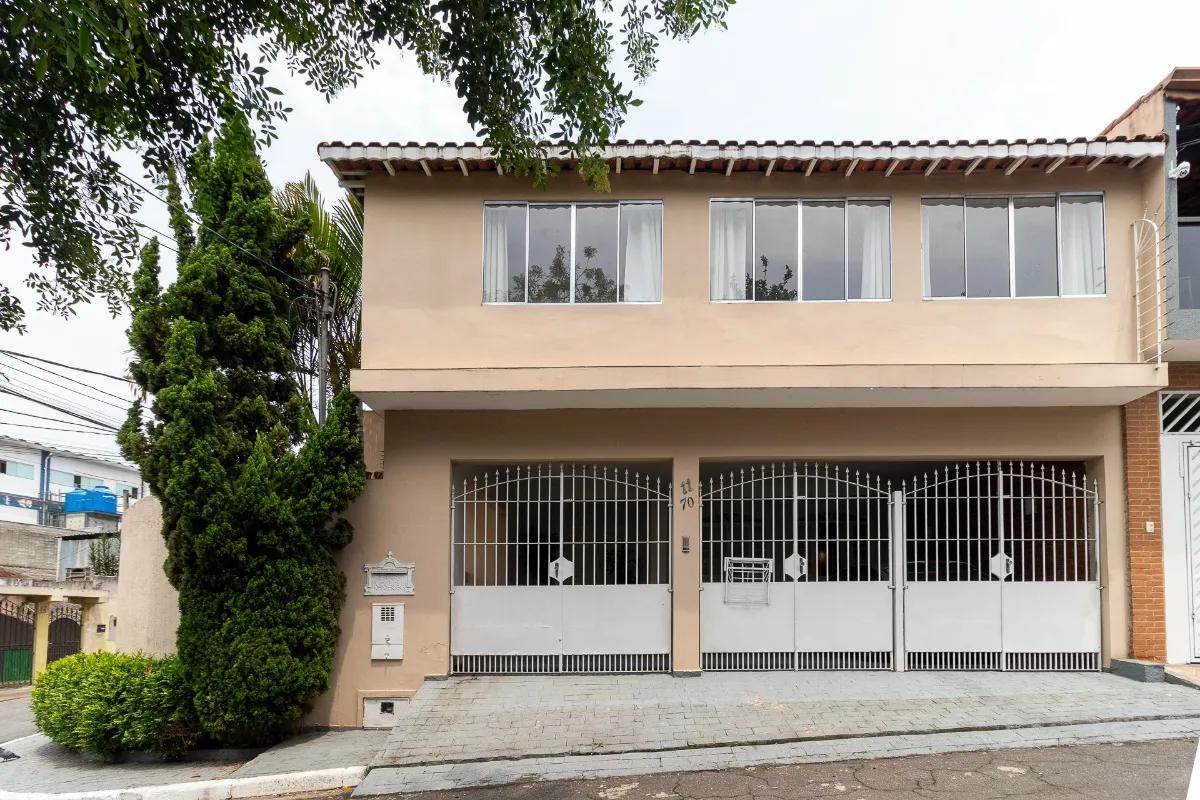 Sobrado para venda em Jardim Icaraí com 3 quartos, sendo 3 suítes , 280m²