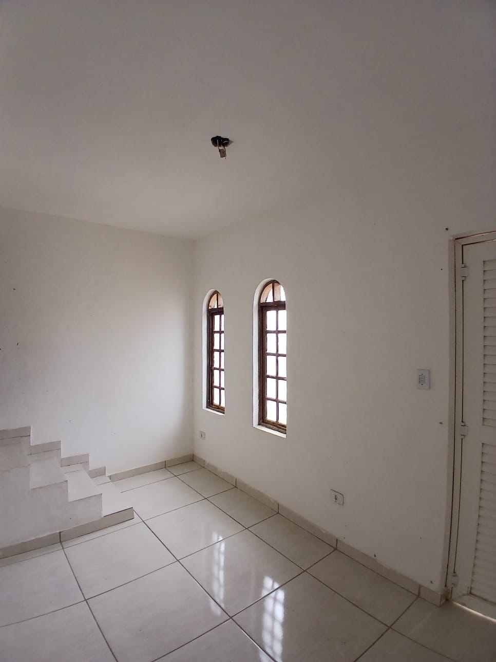 Sobrado para alugar com 3 quartos, 91m² - Foto 2