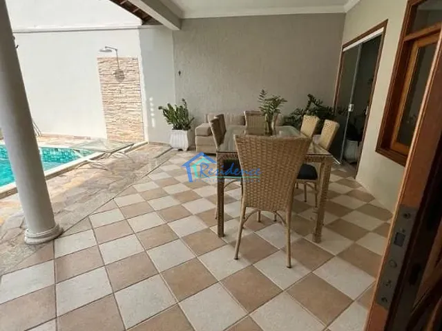Sobrado com 300m² 3 quartos e 2 banheiros, à venda, no bairro Jardim Esplanada em Indaiatuba
