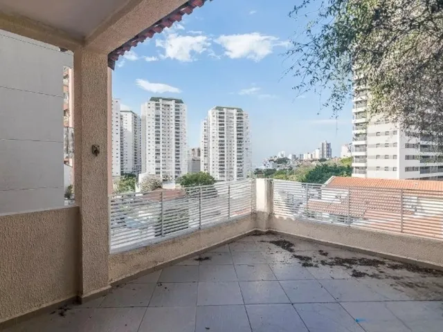 Sobrado 3 quartos e 4 banheiros, à venda, no bairro Vila Gilda em Santo André
