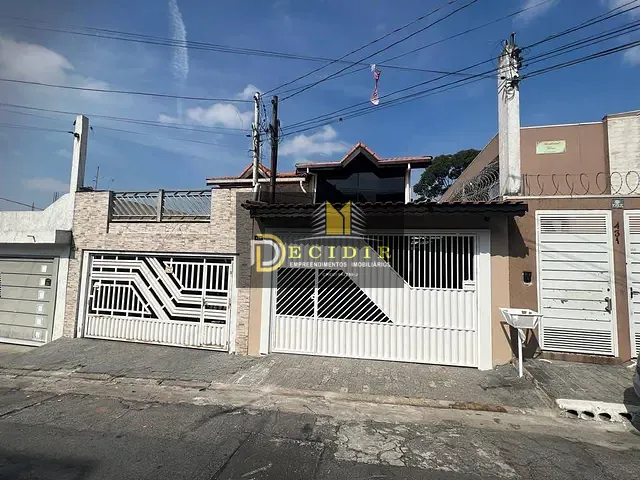 Sobrado com 205m² 4 quartos e 4 banheiros, à venda, no bairro Vila Dalila em São Paulo