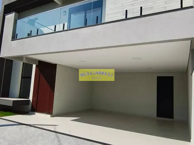 Sobrado com 250m² 3 quartos e 4 banheiros, à venda, no bairro Engordadouro em Jundiaí