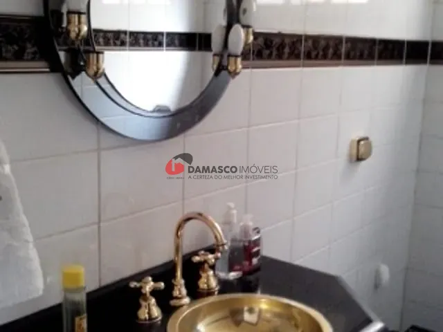 Sobrado com 273m² 4 quartos e 4 banheiros, à venda, no bairro Santa Maria em São Caetano do Sul