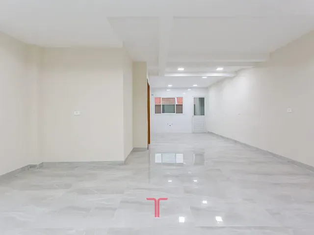 Sobrado 4 quartos e 4 banheiros, à venda, no bairro Portão em Curitiba