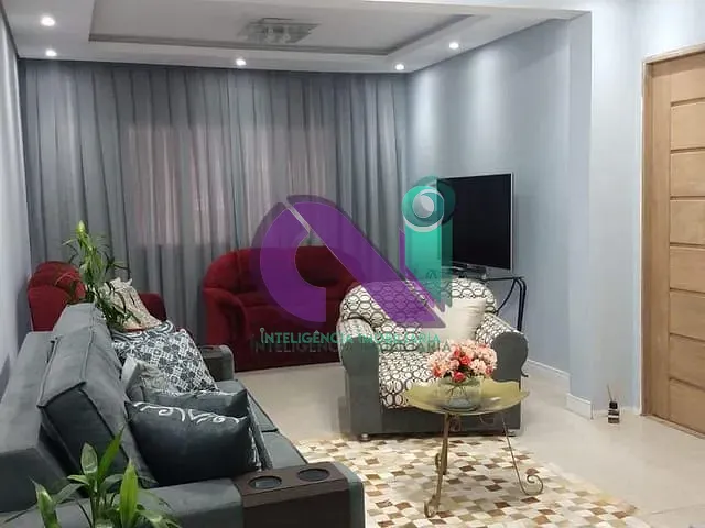 Casa com 125m² 3 quartos e 3 banheiros, à venda, no bairro Jardim Roberto em Osasco