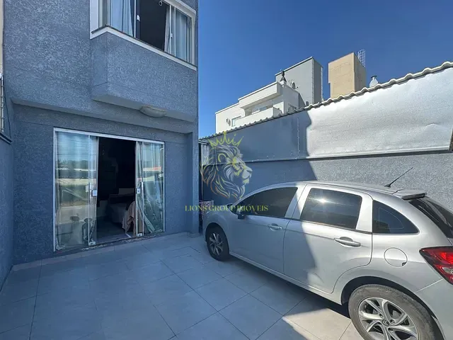 Sobrado 2 quartos e 3 banheiros, à venda, no bairro Rio Pequeno em Camboriú