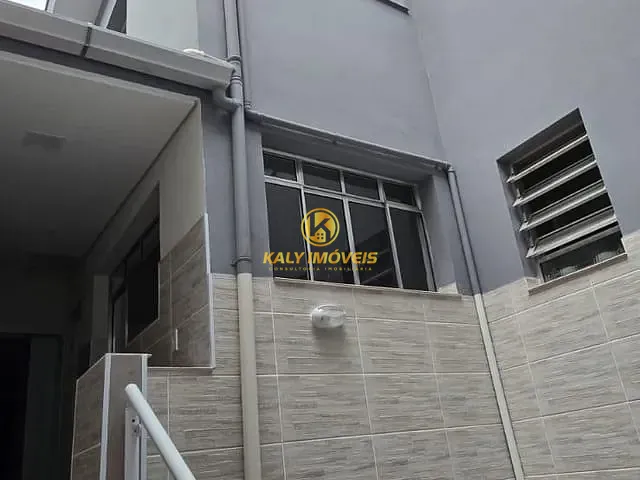 Sobrado com 124m², à venda ou para alugar, no bairro Vila Assunção em Santo André