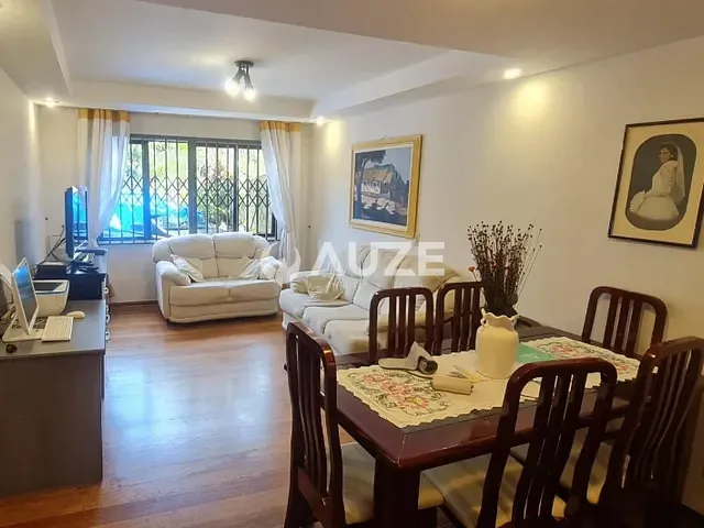 Sobrado com 173m² 3 quartos e 5 banheiros, à venda, no bairro Jardim das Américas em Curitiba