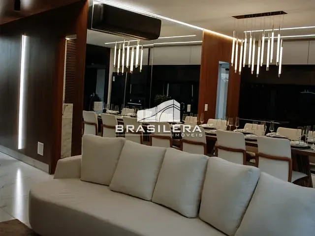 Sobrado com 170m² 3 quartos e 4 banheiros, à venda, no bairro Setor Novo Horizonte em Goiânia