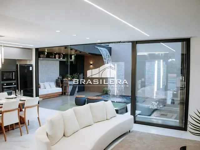 Sobrado com 170m² 3 quartos e 4 banheiros, à venda, no bairro Setor Novo Horizonte em Goiânia