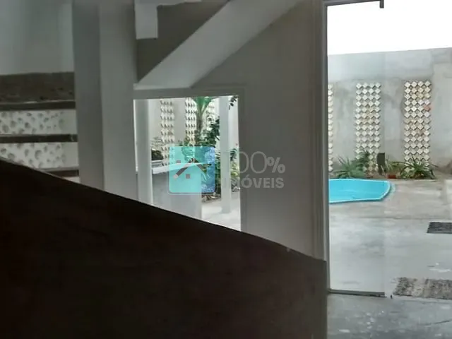 Sobrado com 250m² 4 quartos e 4 banheiros, à venda, no bairro Loteamento Villa Branca em Jacareí