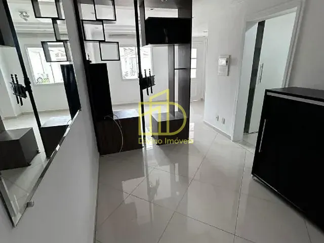 Sobrado 3 quartos e 2 banheiros, à venda, no bairro Jardim São Carlos em Sorocaba