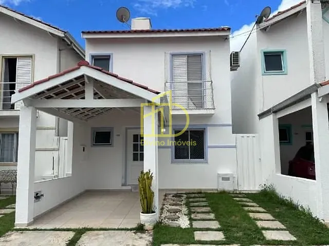 Sobrado 3 quartos e 2 banheiros, à venda, no bairro Jardim São Carlos em Sorocaba