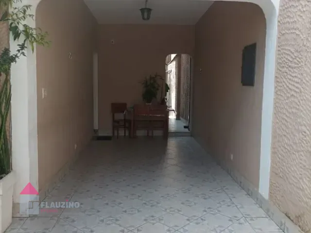 Sobrado com 125m² 3 quartos e 2 banheiros, à venda, no bairro Jardim Clementino em Taboão da Serra