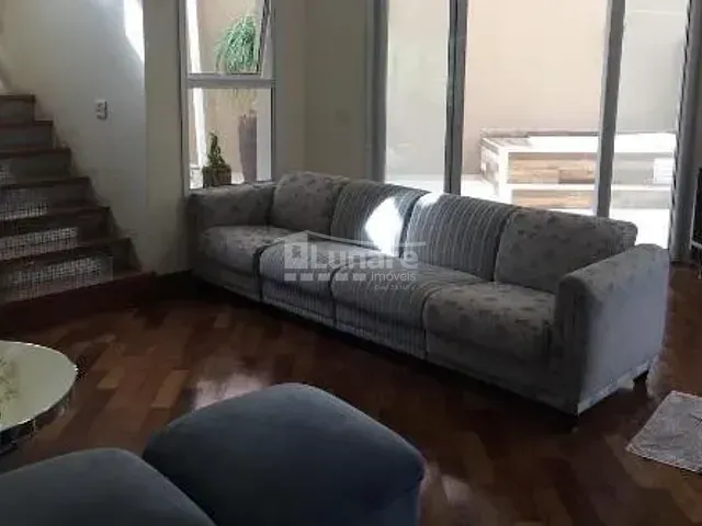 Sobrado com 300m² 3 quartos e 5 banheiros, à venda, no bairro Vila Oliveira em Mogi das Cruzes