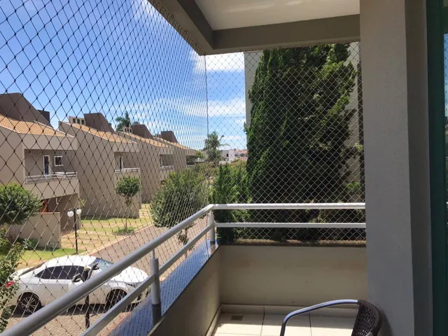 Sobrado com 220m² 3 quartos e 2 banheiros, à venda, no bairro Vila Santana em Cambé