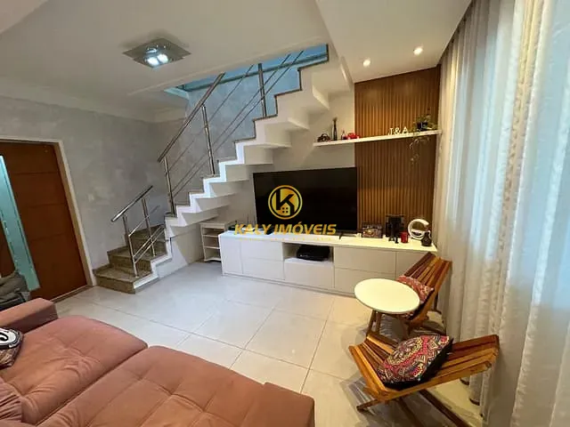 Sobrado com 130m² 4 quartos e 4 banheiros, à venda, no bairro Osvaldo Cruz em São Caetano do Sul