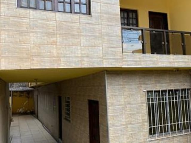 Sobrado com 220m² 4 quartos e 3 banheiros, à venda, no bairro Vila Florida em Guarulhos