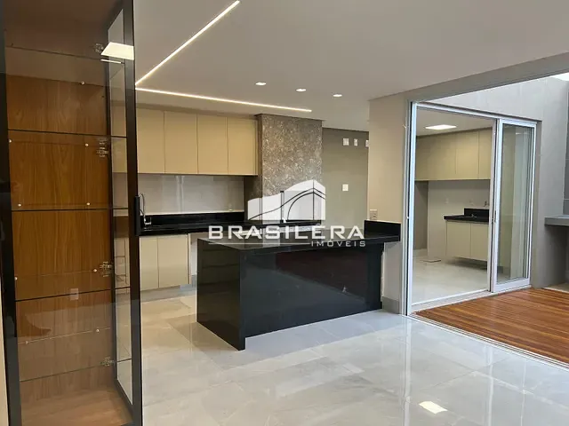 Sobrado com 191m² 4 quartos e 5 banheiros, à venda, no bairro Jardim Atlântico em Goiânia