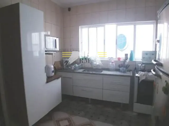 Sobrado com 175m² 4 quartos e 3 banheiros, à venda, no bairro Jardim Vila Formosa em São Paulo