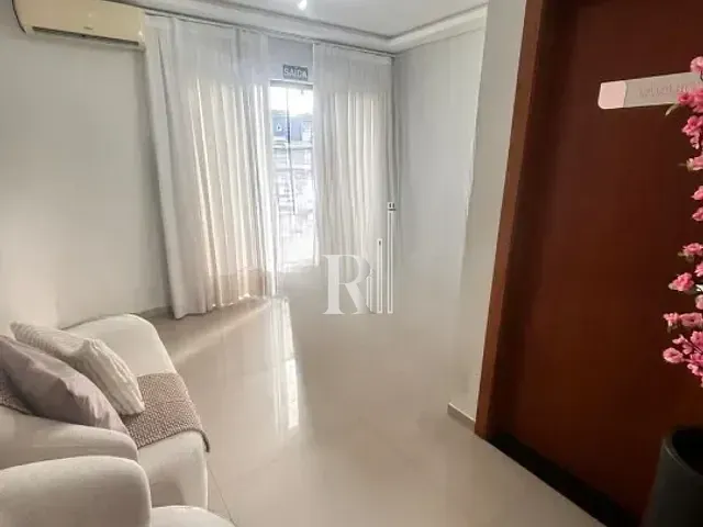 Sobrado 2 quartos e 3 banheiros, à venda, no bairro Areias em Tijucas