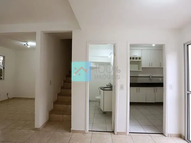 Sobrado com 193m² 3 quartos e 3 banheiros, à venda ou para alugar, no bairro Urbanova em São José dos Campos