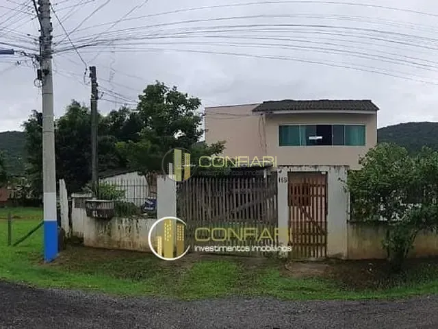 Sobrado com 370m² 6 quartos e 4 banheiros, à venda, no bairro Alto São Bento em Itapema