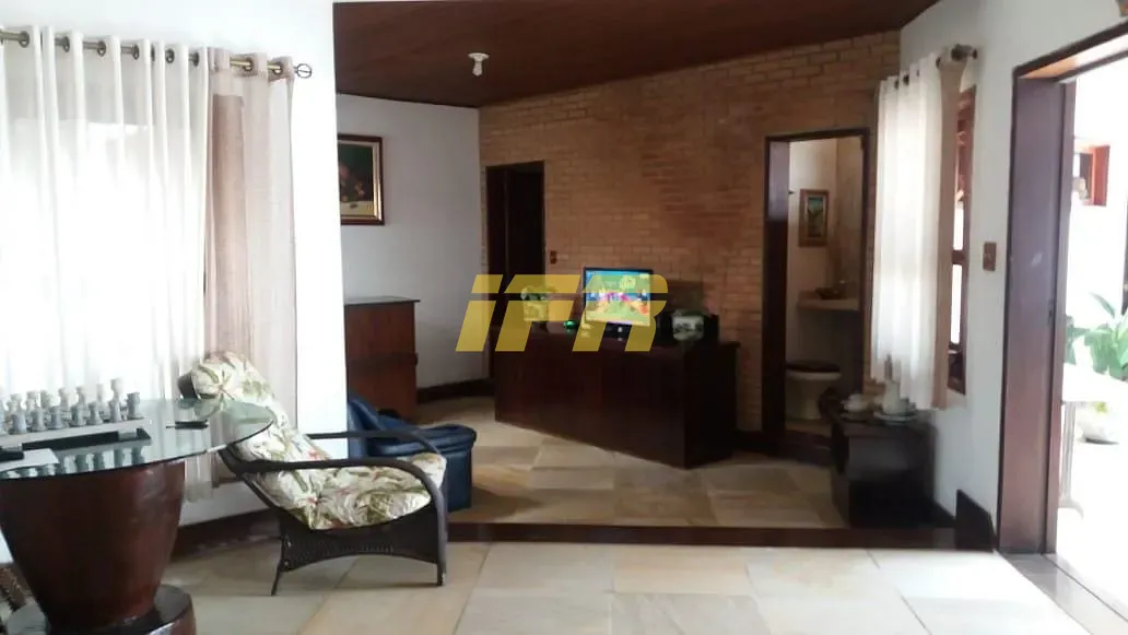 Sobrado, 3 quartos, 350 m² - Foto 2