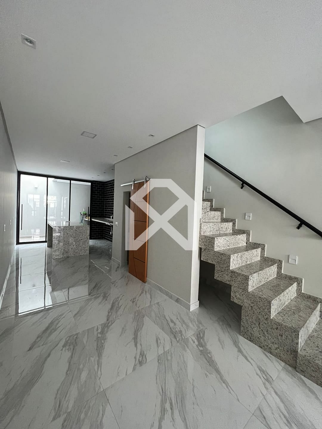 Sobrado à venda com 3 quartos, 174m² - Foto 4