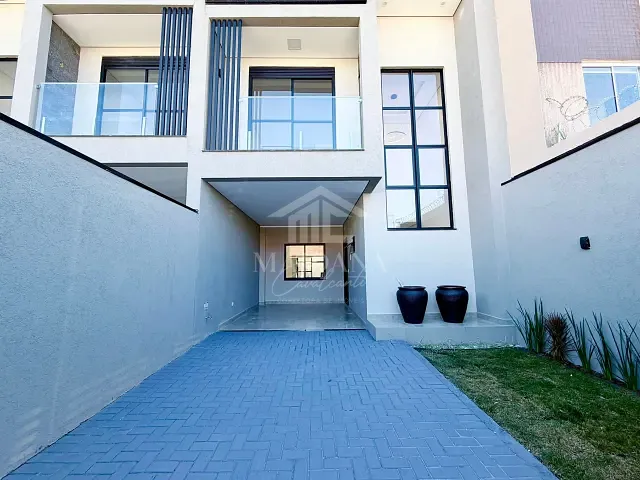 Sobrado com 168m² 3 quartos e 2 banheiros, à venda, no bairro Cidade Jardim em São José dos Pinhais