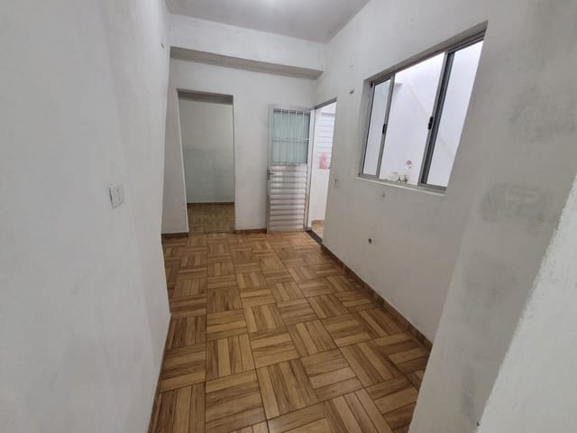 Sobrado com 50m² 1 quarto e 1 banheiro, para alugar, no bairro Jardim das Flores em São Paulo