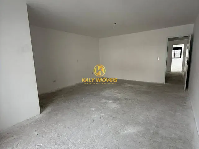 Sobrado com 125m² 3 quartos e 4 banheiros, à venda, no bairro Olímpico em São Caetano do Sul