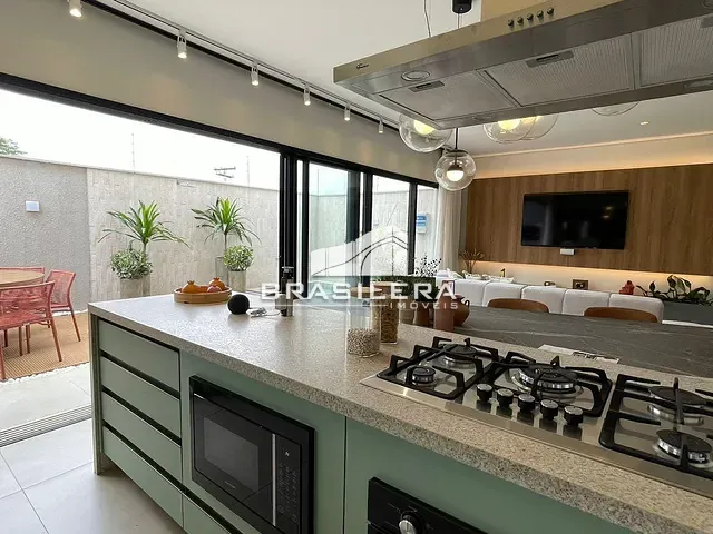 Sobrado com 180m² 3 quartos e 4 banheiros, à venda, no bairro Jardim Atlântico em Goiânia
