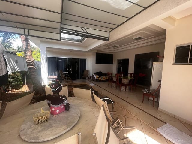 Foto do Sobrado - Sobrado com 4 dormitórios à venda, 352 m² por R$ 2.500.000 - Jardins Viena - Aparecida de Goiânia/GO | Portfolio Imóveis