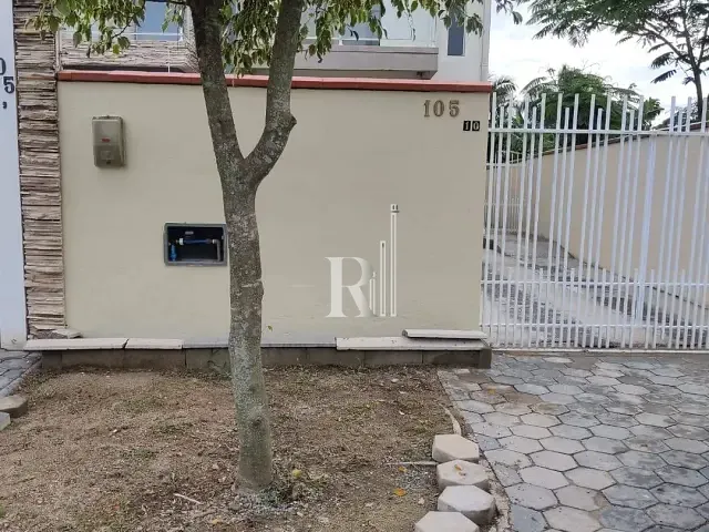 Sobrado com 100m² 2 quartos e 1 banheiro, à venda, no bairro Areias em Tijucas